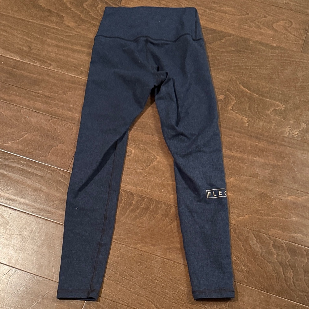 Fleo XS Heathered Navy leggings